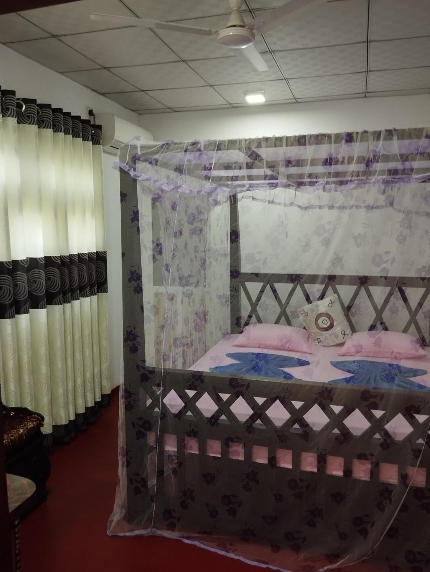 Mirissa White House Otel Dış mekan fotoğraf