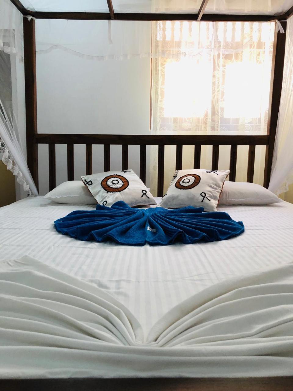 Mirissa White House Otel Dış mekan fotoğraf