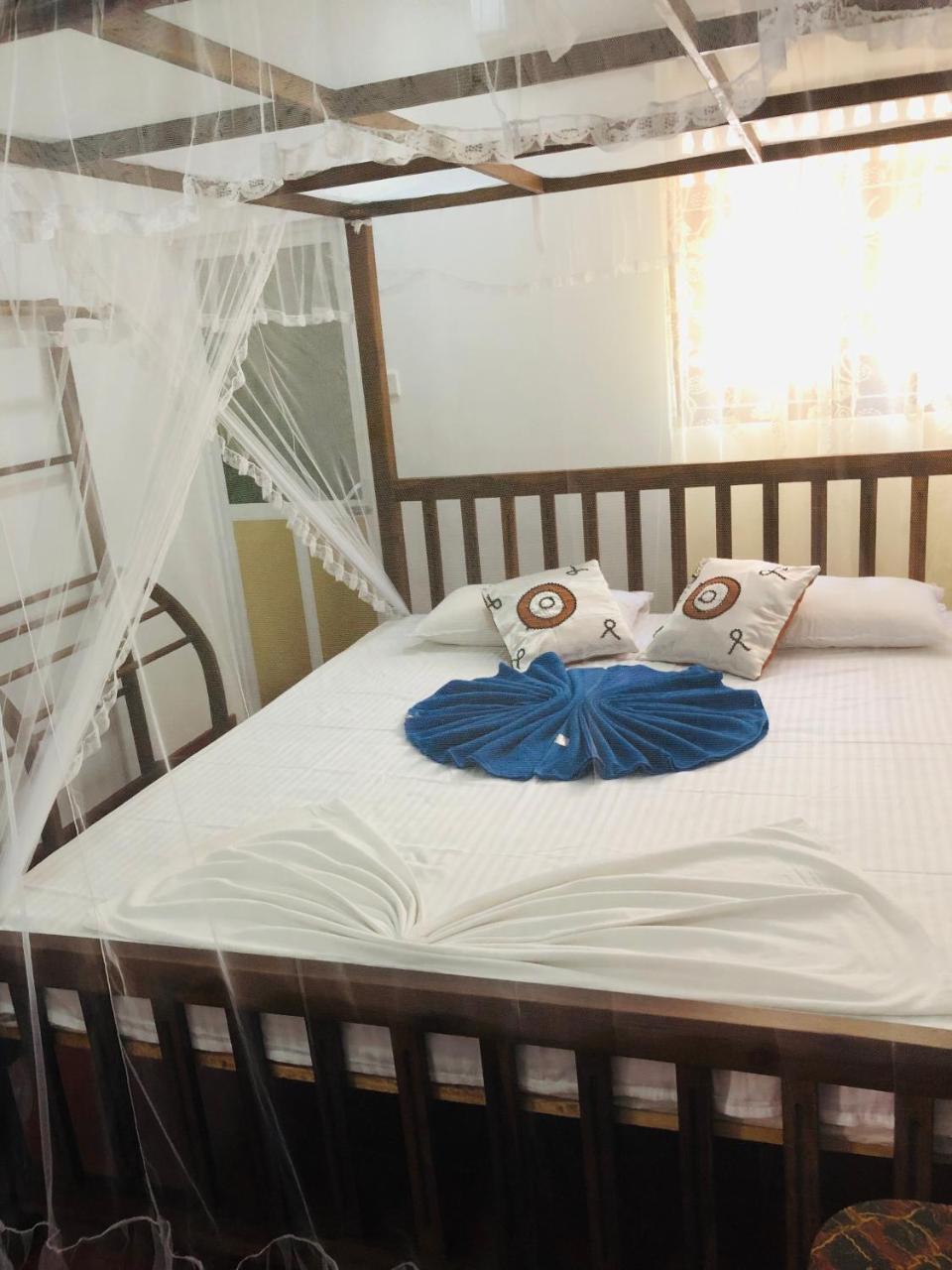Mirissa White House Otel Dış mekan fotoğraf